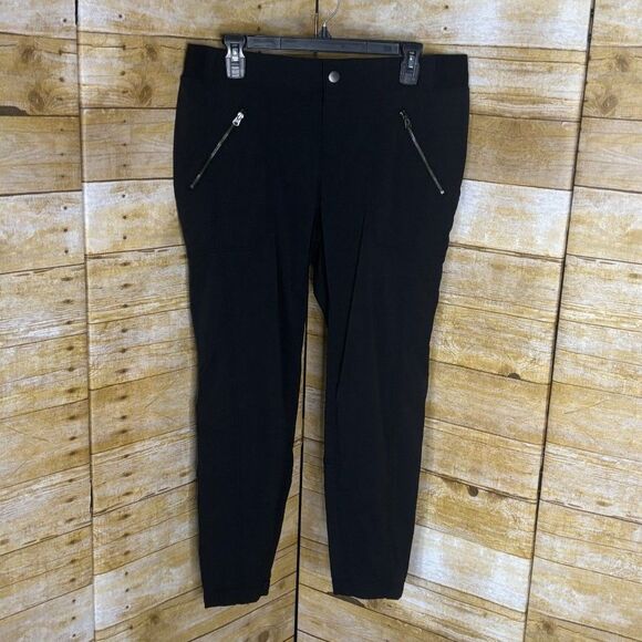 ATHLETA TREKKIE NYLON RIPSTOP CROPPED MID RISE HIKING JOGGER SIZE 12 - Picture 1 of 3